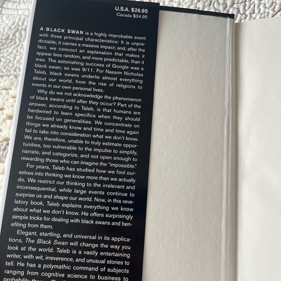 The Black Swan: The Impact of the Highly improbable by Nassim Nicholas Tale BOOK - Picture 4 of 5